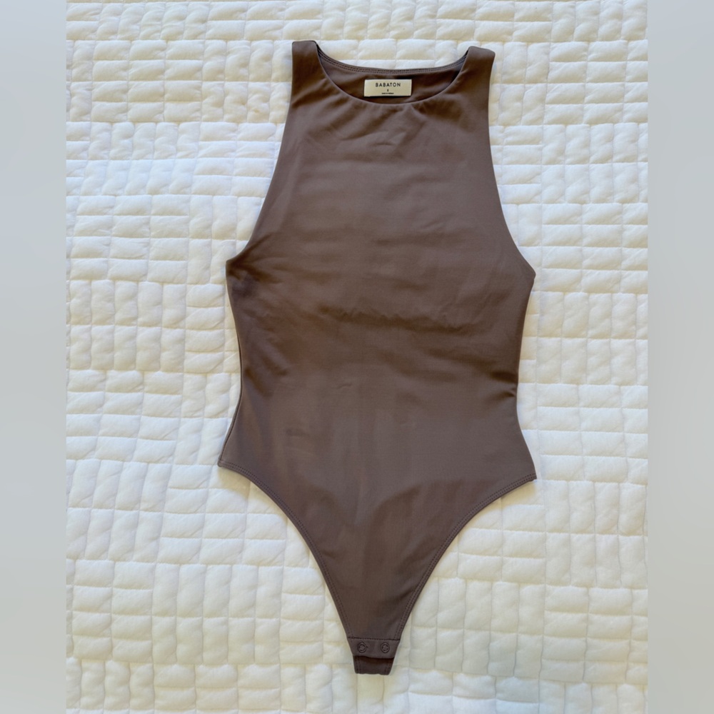 Aritzia Babaton Contour 90’s Bodysuit